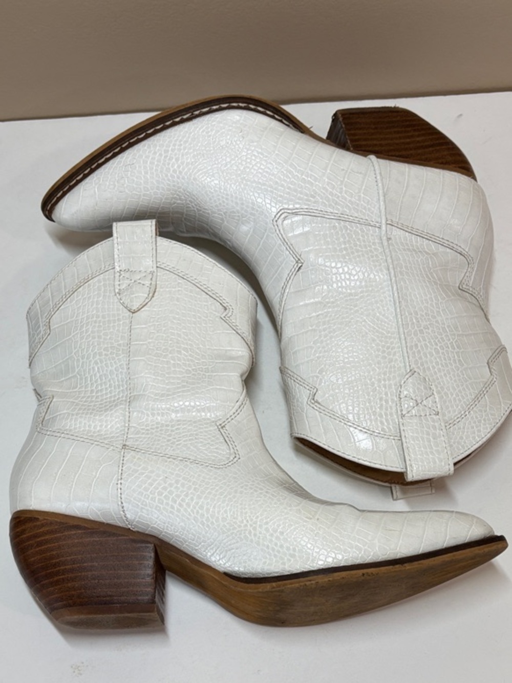 White Croc-Embossed Cowboy Boots, 10 - Picture 10 of 10